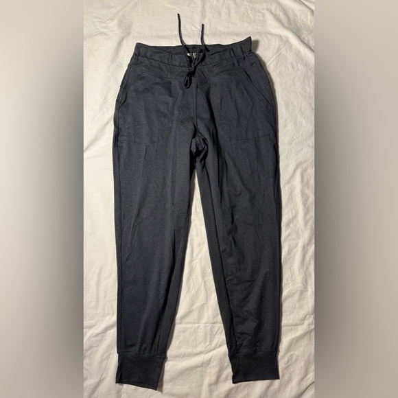 Lolë Charcoal Grey Athletic Joggers Small - Picture 3 of 13